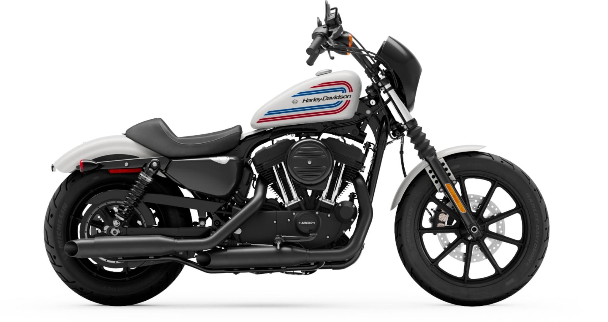 Stone Washed Pearl White 2021 Harley Davidson bike color example
